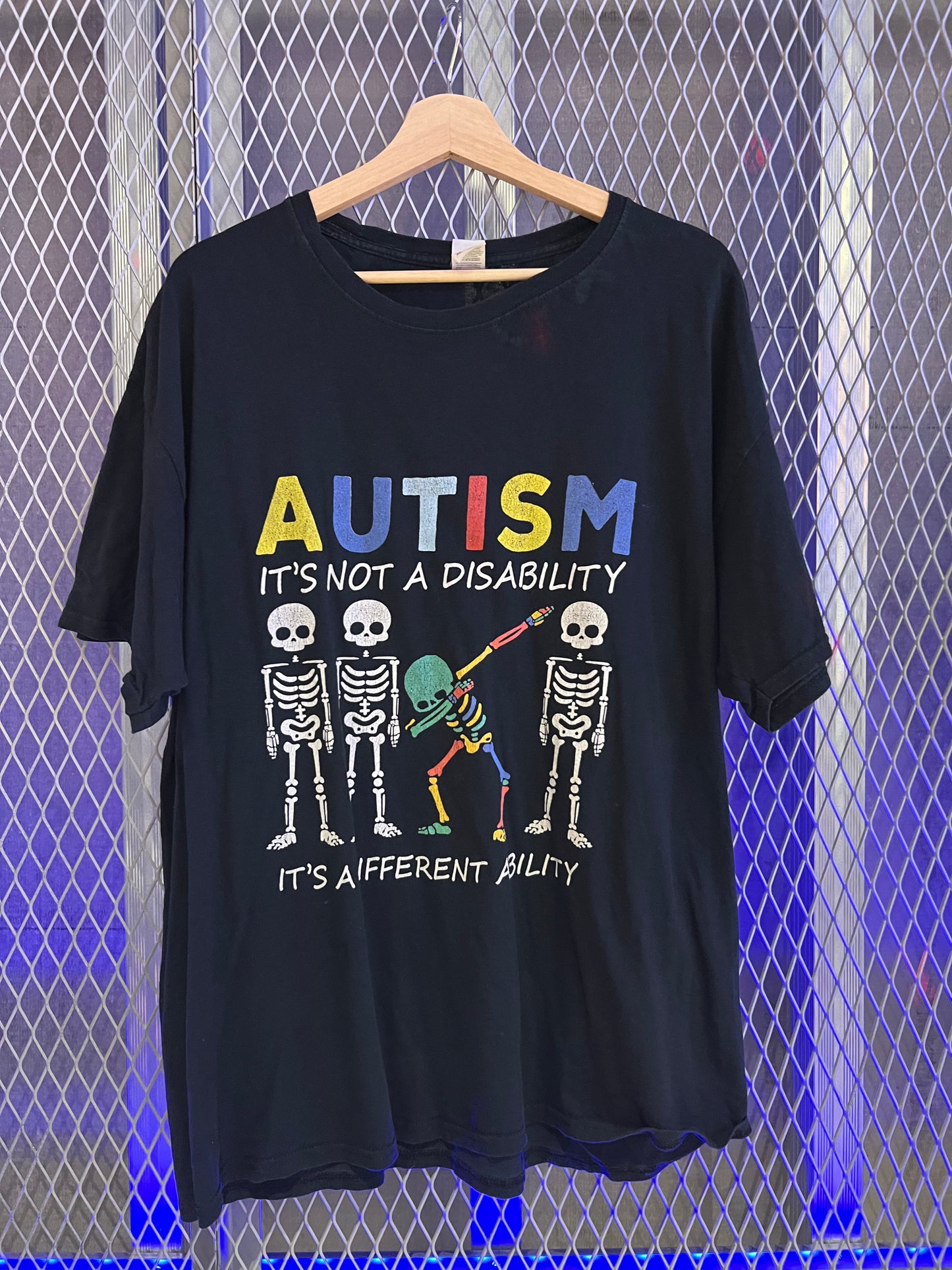 ひ ろ や_Tシャツ
